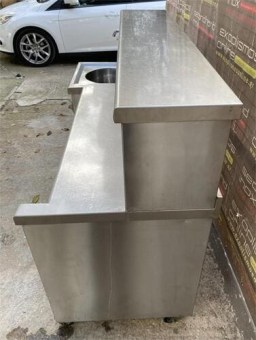 Ερμάριο / Πόστο Ανοξείδωτο Με Πάσο 170,5x70x124,5Cm Μεταχειρισμένο